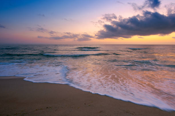 istock sea scenery at sunset 1241395214