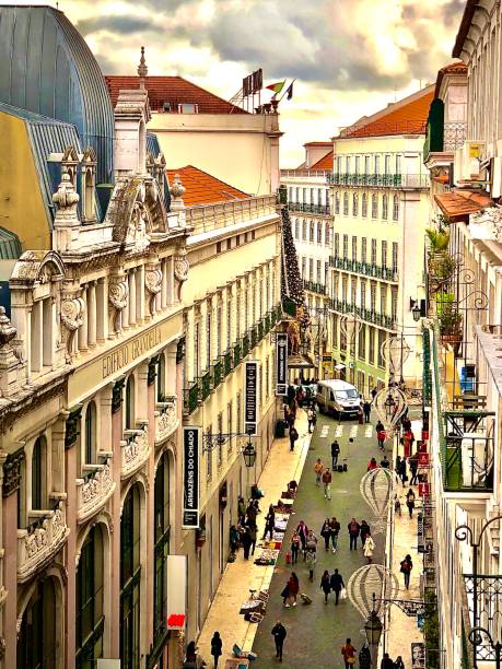 istock A Busy Boulvard in Lisbon 1241477510
