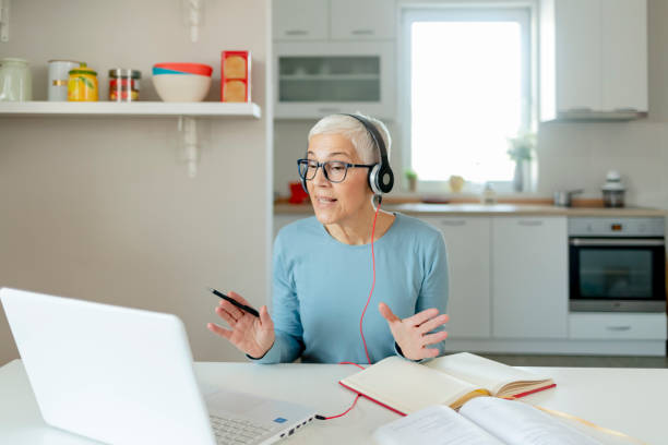 istock The life of a freelancer 1242160037
