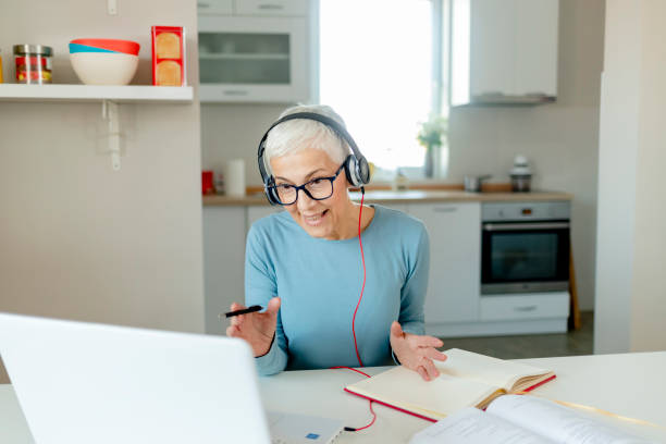 istock The life of a freelancer 1242160055