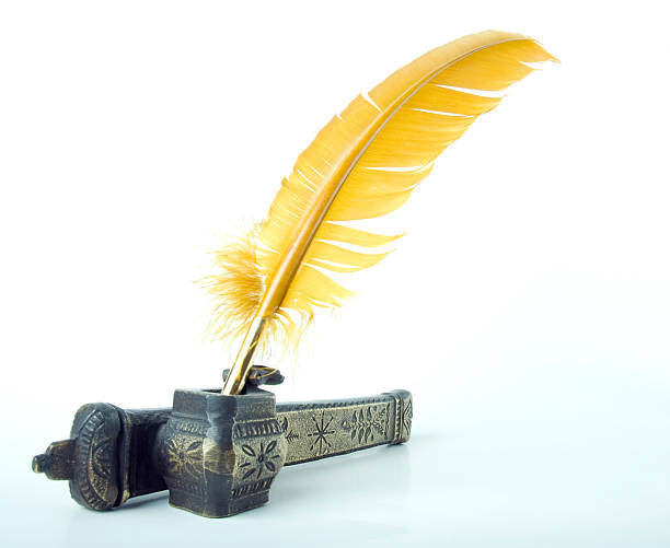istock Antique Quill (feather) pen from Harran - w clipping path 124229229