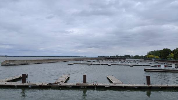 istock Marina of Sorel (photo4) 1242353168