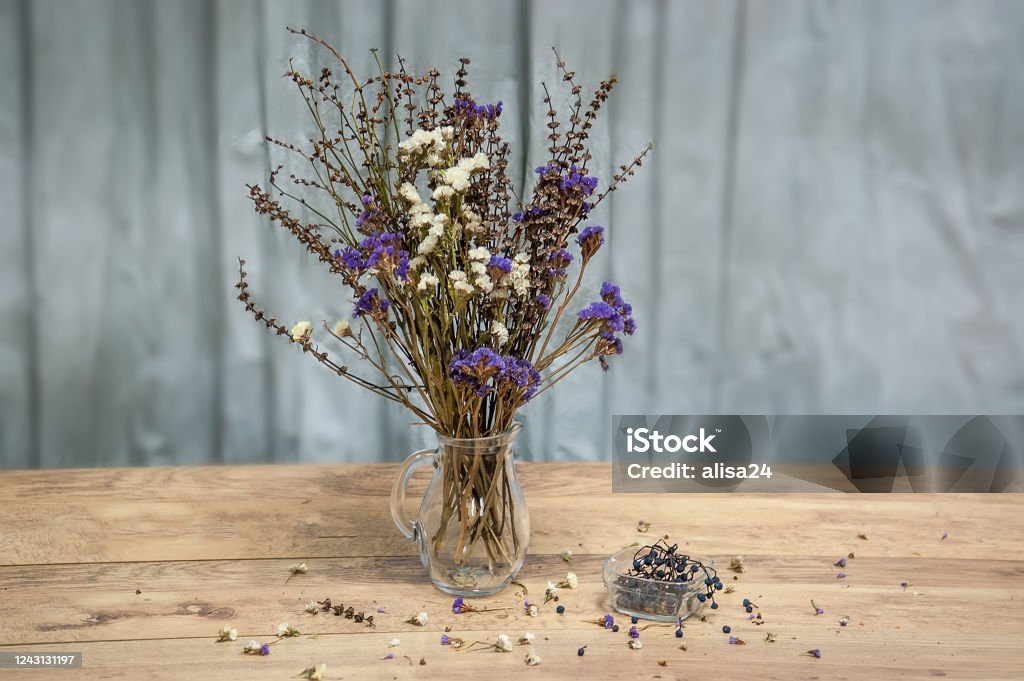 Stilleven van een boeket van droge bloemen - Royalty-free Uitgedroogde plant Stockfoto