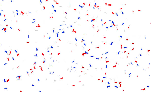 confettis en papier en forme carrée dans les couleurs de drapeau américain tombant au-dessus du fond bleu - blue red white photos et images de collection