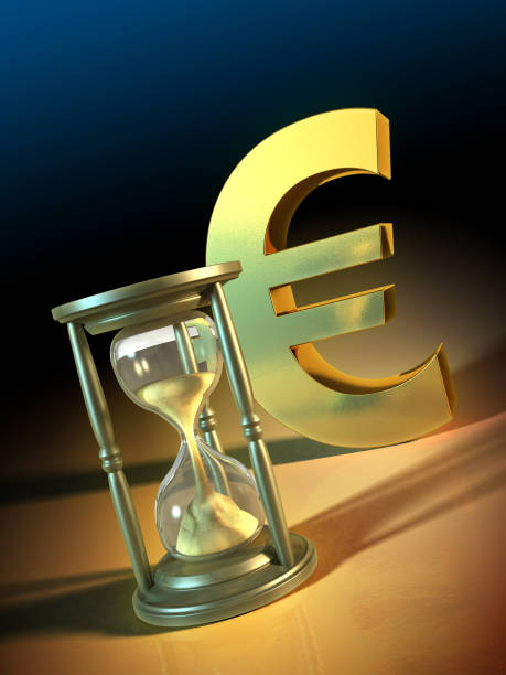 heure de l’euro - euro symbol crisis time debt photos et images de collection