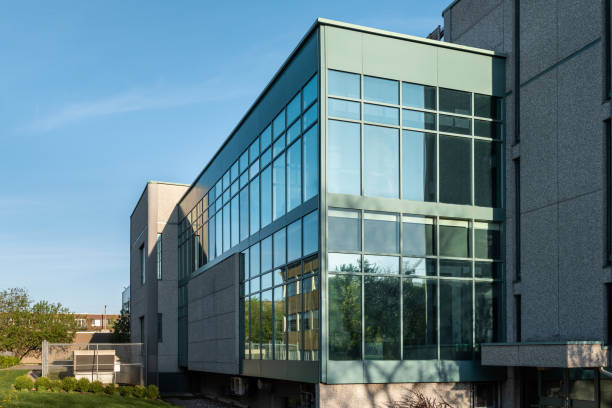istock Small business building exterior 1243311178