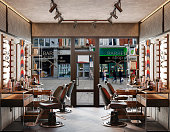 barbershop-arbeitsplatz-innen-3d-illustration.jpg?b=1&s=170x170&k=20&c=X2kW2W2yQo8OFnu6UHpHi9YrOvh7hgJiUL7tOSgWqYA=