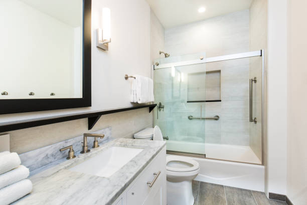 istock Contemporary Bathroom Design with Vanity and Shower Bathtub 1245015842