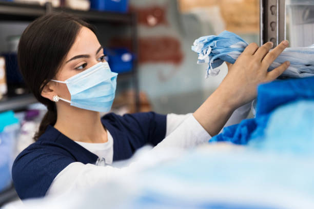 istock Nurse stocks clinic supply room 1245241068