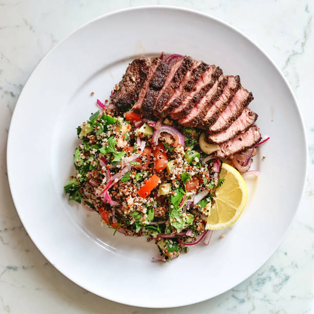 Homemade Shawarma steak with quinoa tabbouleh and tahini sauce Recipe box meal, quinoa tabbouleh and shawarma steak low carb diet photos stock pictures, royalty-free photos & images