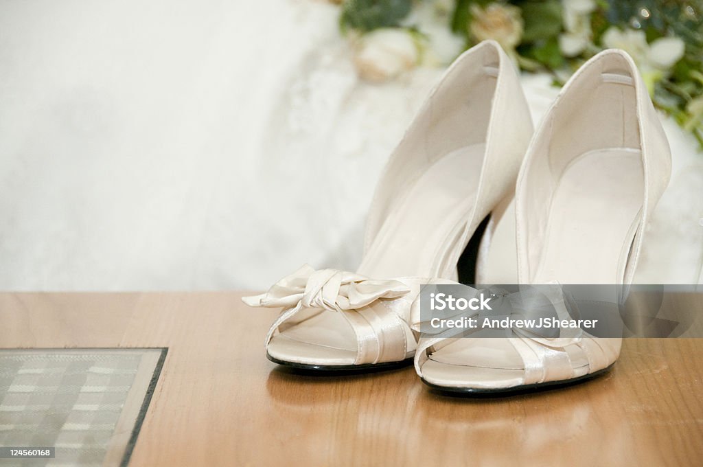 Sposa matrimonio scarpe - Foto stock royalty-free di Abbigliamento