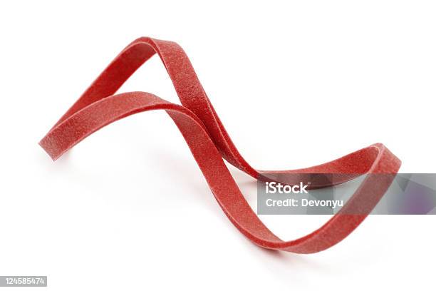 Vermelho Elástico - Fotografias de stock e mais imagens de Elástico - Elástico, Fundo Branco, Flexibilidade