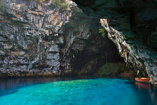 istock Limnetic cave of Melissani in Greece 124589001