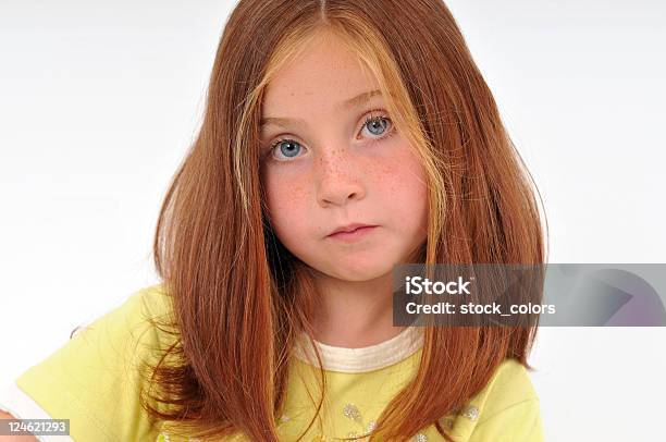 Foto de Para Criança e mais fotos de stock de 6-7 Anos - 6-7 Anos, Cabelo Comprido, Cabelo Ruivo