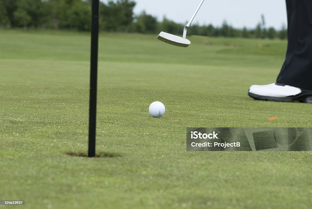 Putting Aufnahme golf ball hit von club - Lizenzfrei Aktivitäten und Sport Stock-Foto