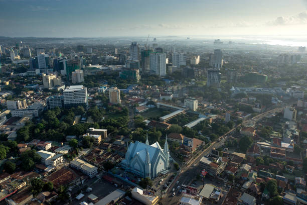 istock Cebu/Philippines-09.11.2016:The Cebu town at morning time 1246267602