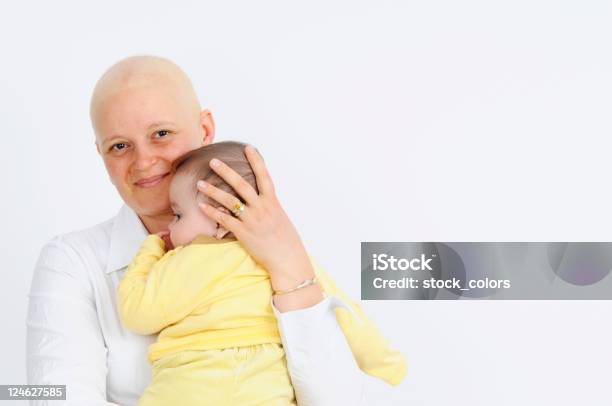 Madre Love Foto de stock y más banco de imágenes de Actitud - Actitud, Adulto, Afección médica