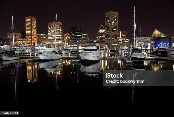 Porto Interior Em Baltimore - Fotografias de stock e mais imagens de Baltimore - Maryland - Baltimore - Maryland, Frente ao mar, Noite