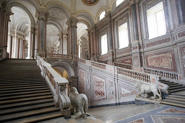 palácio real de caserta - palácio - fotografias e filmes do acervo