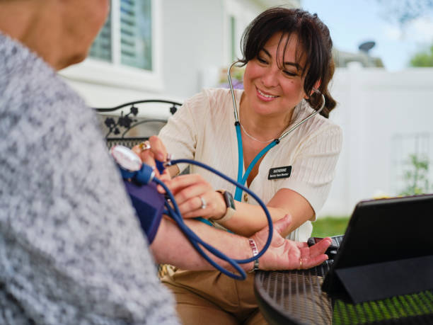 istock Home Healthcare Provider 1246412998