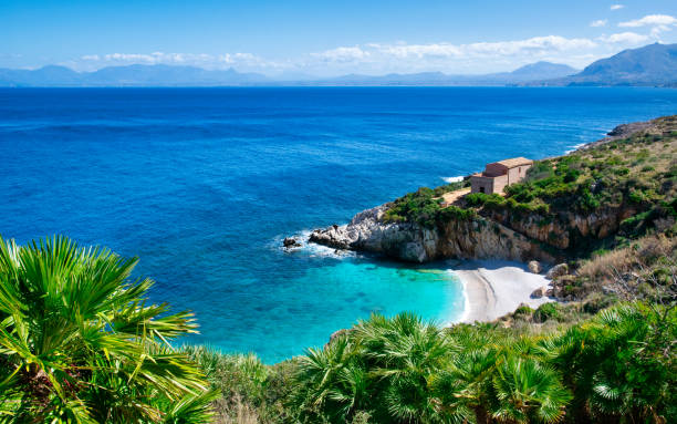 riserva naturale dello zingaro (riserva naturale dello zingaro, riserva naturale dello zingaro) mare estate migliore vista, san vito lo capo, golfo di castellammare, provincia di trapani, sicilia, italia - lo foto e immagini stock