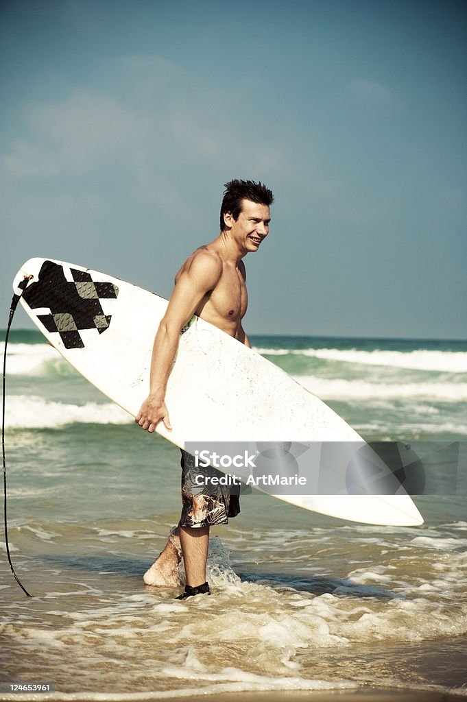 Surfista guy - Foto de stock de Actividades recreativas libre de derechos