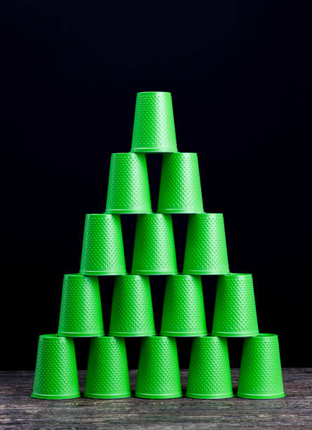 istock a lot of green plastic drinks cups 1246608880
