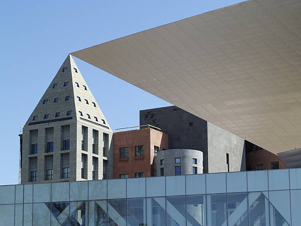 象徴的な建物 - denver public library ストックフォトと画像