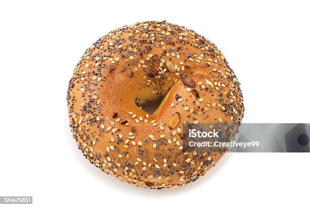 Bagel Foto de stock y más banco de imágenes de Alimento - Alimento, Amarillo - Color, Bagel