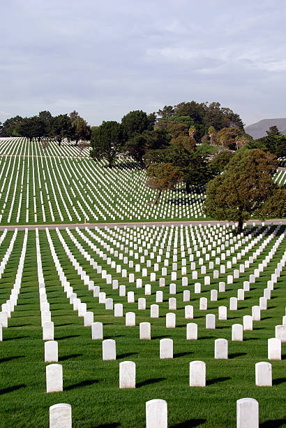 istock United States National Cemetery 124677565