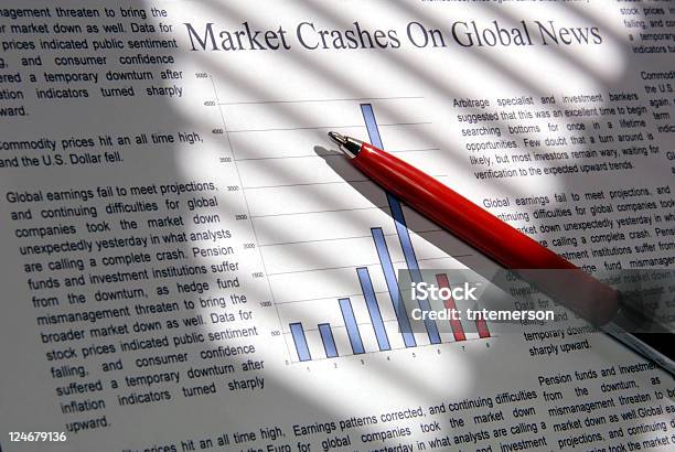 Markt Untergeht Stockfoto und mehr Bilder von Schlagzeile - Schlagzeile, Balkendiagramm, Bankkonto