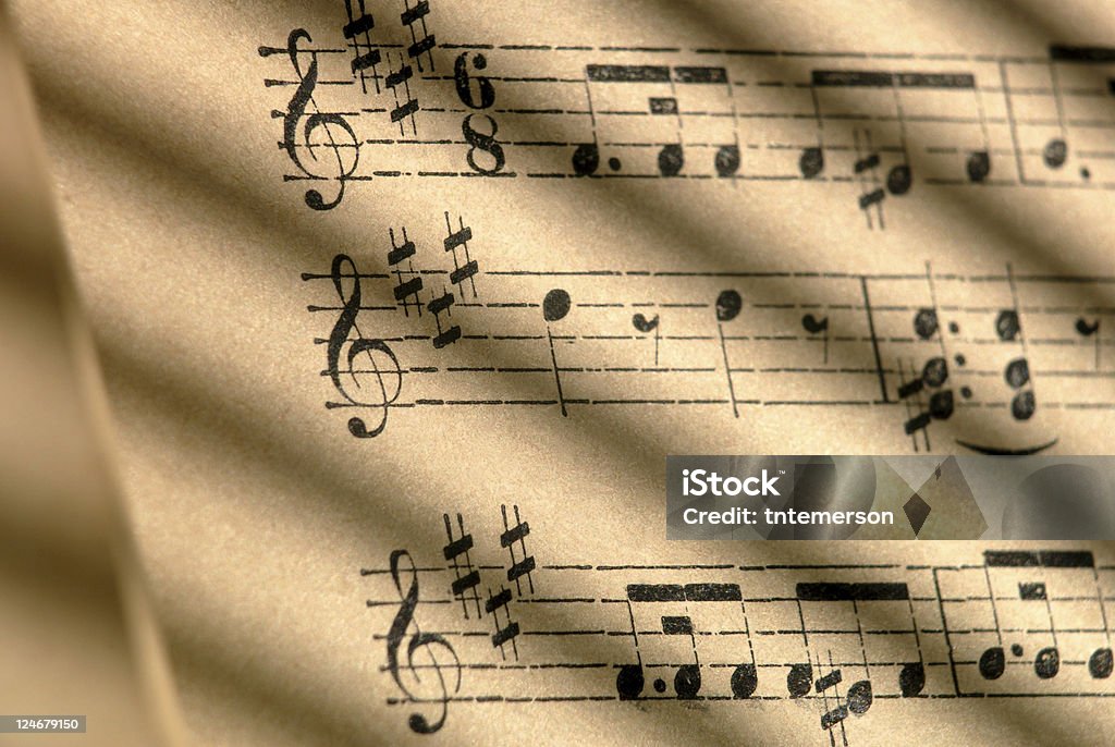 Cem anos Pauta de Música - Foto de stock de Armadura da Clave royalty-free