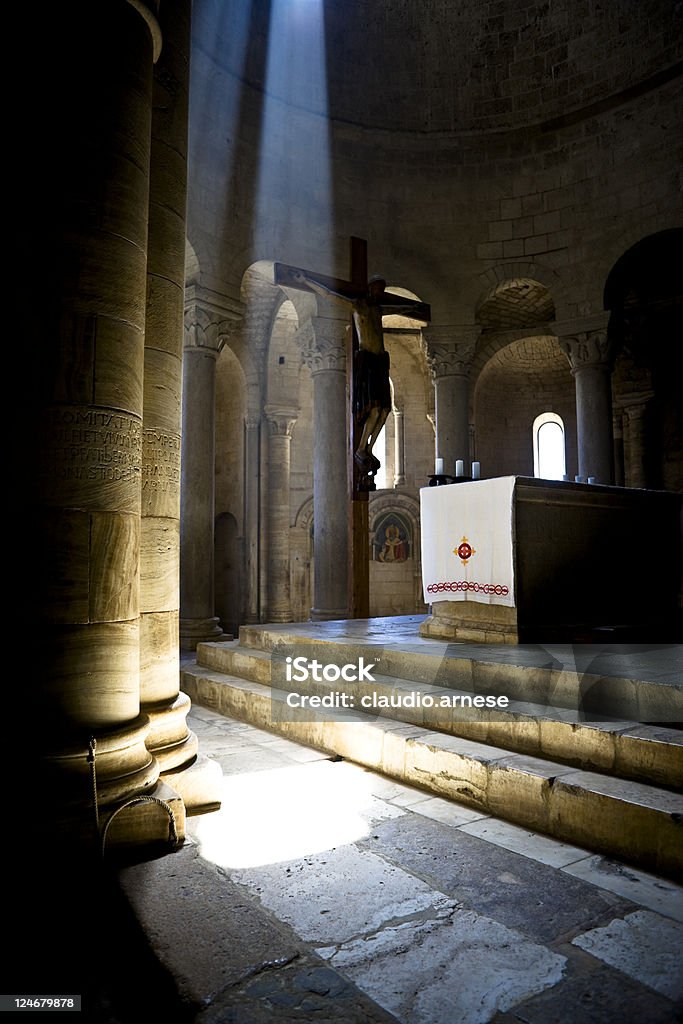 Abtei Sant'Antimo. Farbe - Lizenzfrei Innenaufnahme Stock-Foto