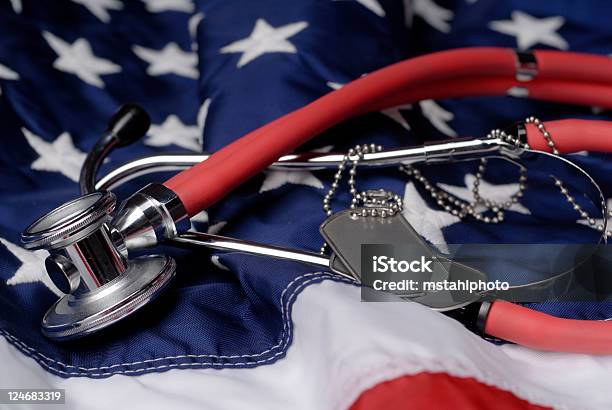 退役軍人ヘルスケア - ヘルスケアと医療のストックフォトや画像を多数ご用意 - ヘルスケアと医療, 退役軍人, 軍事