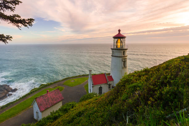 istock Lighthouse and seascape in sunset. Pacific Northwest 1246916225