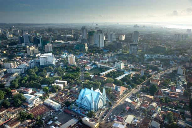 istock Cebu/Philippines-09.11.2016:The Cebu town at morning time 1246920620