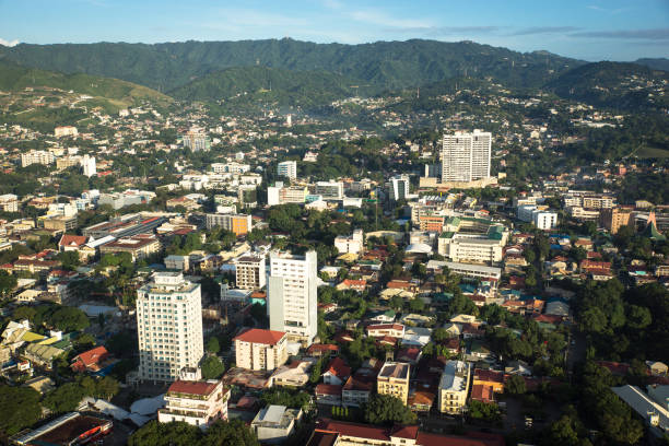 istock Cebu/Philippines-09.11.2016:The Cebu town at morning time 1246925453