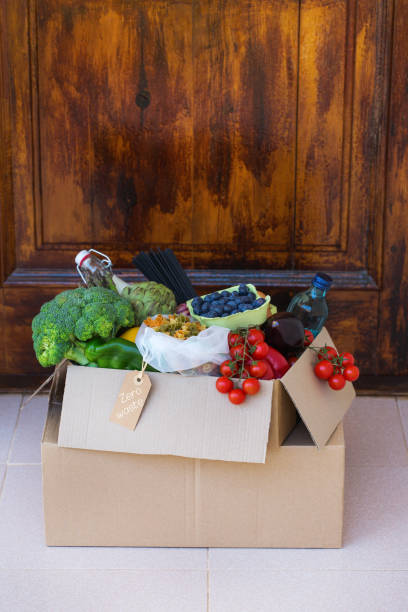 istock Zero waste no plastic eco-friendly home delivery food service 1246945063