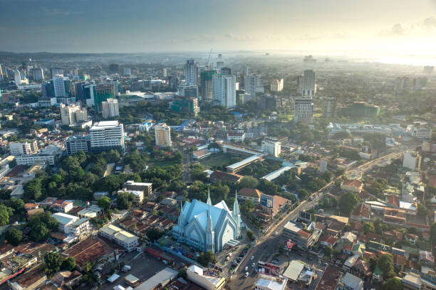 Cebu/Philippines-09.11.2016:The Cebu town at morning time Cebu/Philippines-09.11.2016:The Cebu town at morning time cebu province stock pictures, royalty-free photos & images