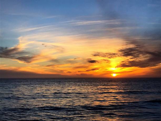 istock Sunset in Santa Cruz 1247201600