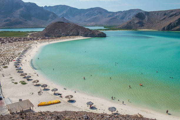 istock Sea and desert, the baja peninsula. MEXICO 1247366482