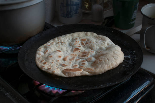 istock Flour tortilla prepataion 1247538906