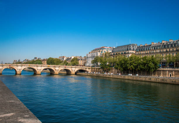istock Paris, France 1247705464