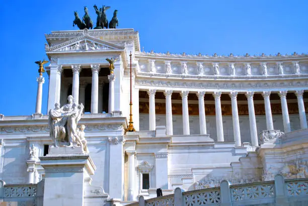 Photo of View of the top of the Vittoriano monument with artistic and architectural works.