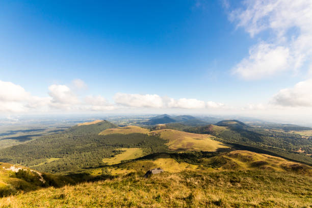 istock Chaine des Puys, France 1247827792
