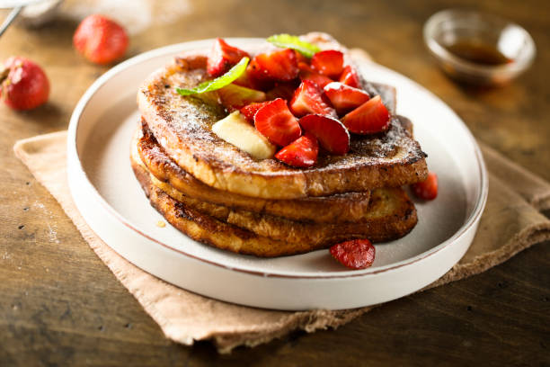 istock Strawberry French toast 1248167022