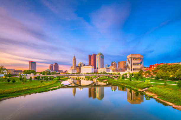 istock Columbus, Ohio, USA Skyline 1248228553