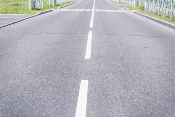 istock Sity  road  and road markings, focus to the foreground, blurred background 1248266277