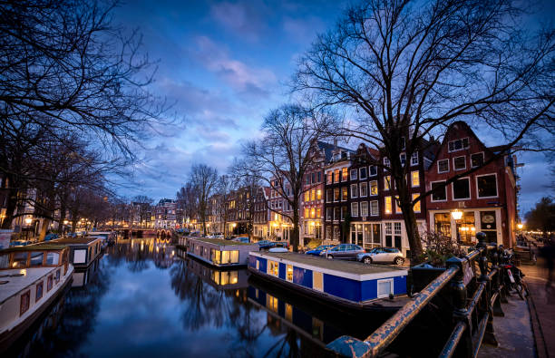istock Abandoned street at night in Amsterdam 1248269547