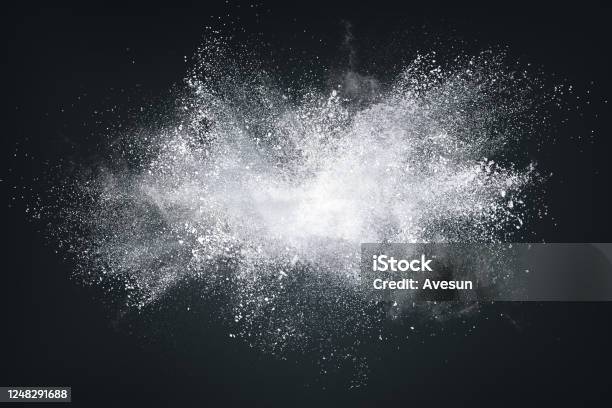 黑暗背景白雲的抽象設計 照片檔及更多 爆炸 照片 - 爆炸, 灰塵, 冰